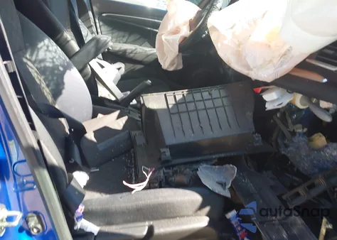 2015 Honda Fit Lx from USA, damaged, VIN 3HGGK5H51FM720291